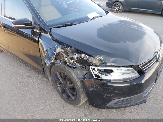 3VWD07AJ1EM397608 Volkswagen Jetta 1.8t Se