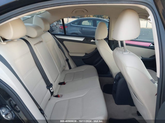 3VWD07AJ1EM397608 Volkswagen Jetta 1.8t Se