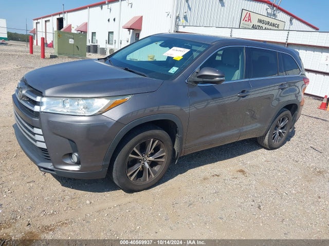 5TDZZRFH4HS206011 Toyota Highlander Le Plus