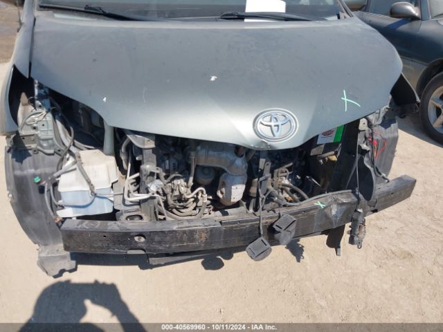 5TDKK3DC9ES443406 Toyota Sienna Le V6 8 Passenger