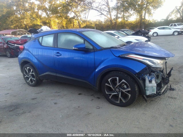 Toyota C-HR XLE 2021 NMTKHMBX4MR119691 Image 14