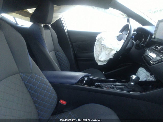 Toyota C-HR XLE 2021 NMTKHMBX4MR119691 Image 5