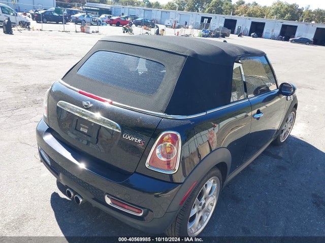 2011 MINI COOPER S WMWZP3C56BTX82640 Photo 3