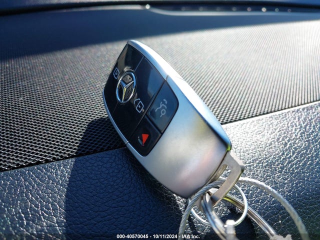 Mercedes-Benz E 300 2018 WDDZF4JB2JA345013 Image 11