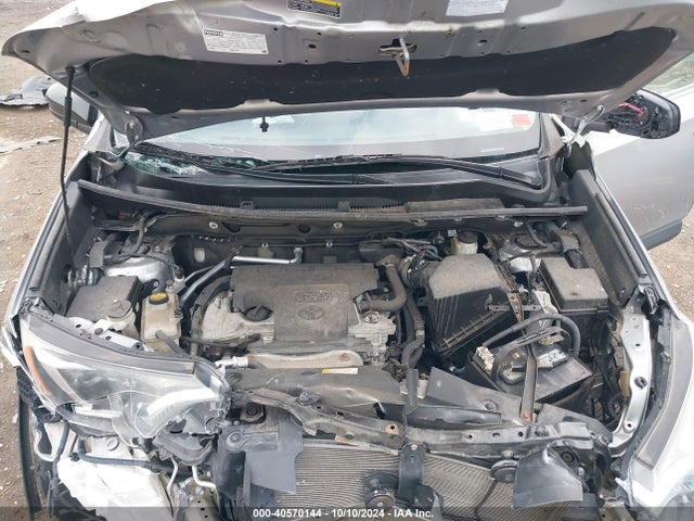 Toyota RAV4 LE 2017 2T3BFREV8HW596918 Image 10
