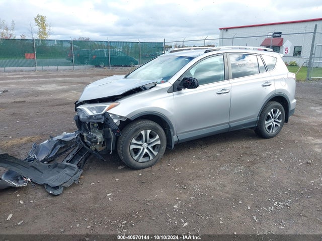 Toyota RAV4 LE 2017 2T3BFREV8HW596918 Image 2