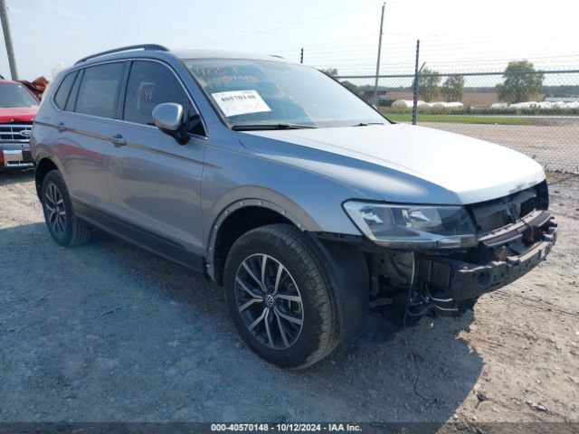 3VV2B7AX9KM138158 auction archive image