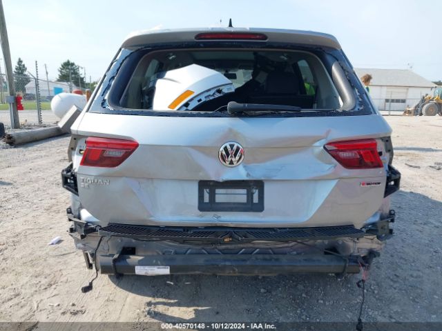 3VV2B7AX9KM138158 Volkswagen Tiguan 2.0t Se/2.0t Sel/2.0t Sel R-line/2.0t Sel R-line Black