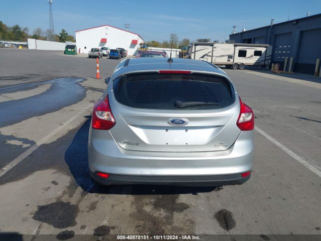 1FADP3K27EL422033 Ford FOCUS SE