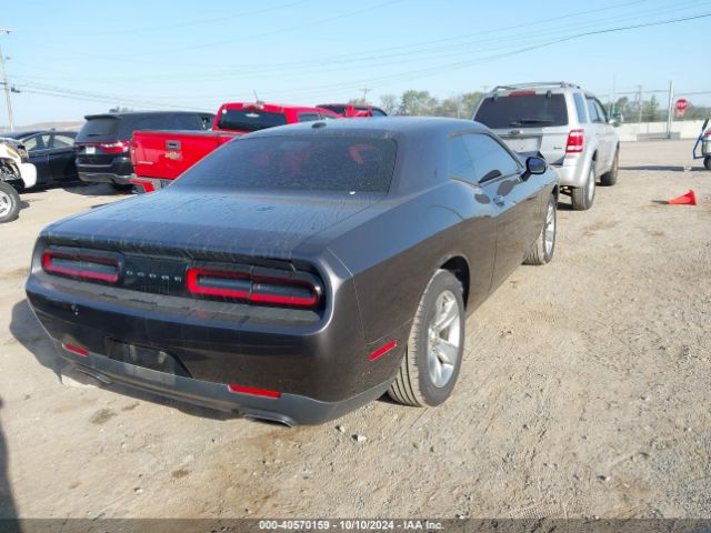 2C3CDZAG0HH617203 Dodge Challenger Sxt