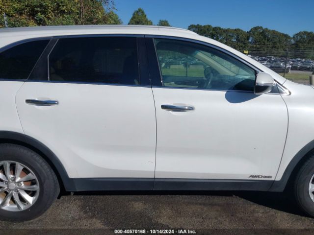 5XYPGDA54GG159894 KIA Sorento 3.3l Lx