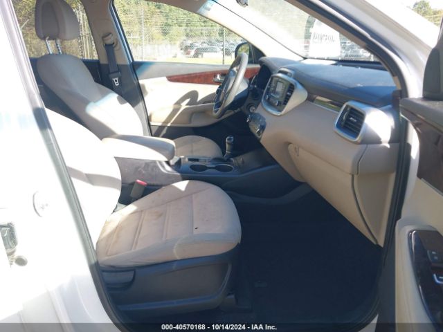 5XYPGDA54GG159894 KIA Sorento 3.3l Lx