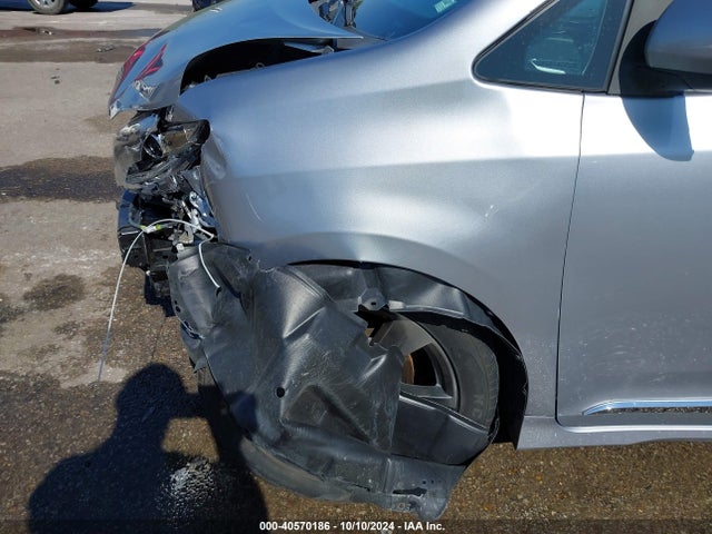 Toyota SIENNA SE 2017 5TDXZ3DC3HS873146 Image 20