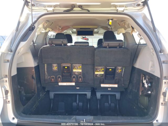 Toyota SIENNA SE 2017 5TDXZ3DC3HS873146 Image 21