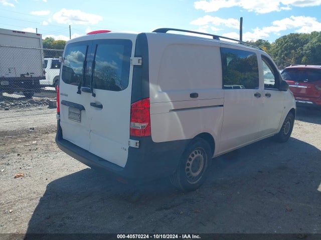 Mercedes-Benz Metris 2016 WD3PG2EA1G3131707 Image 4