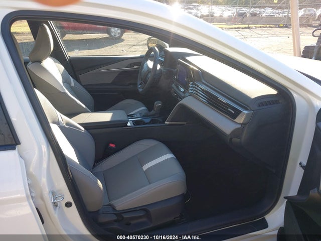 Toyota CAMRY SE 2025 4T1DAACK3SU022213 Image 5