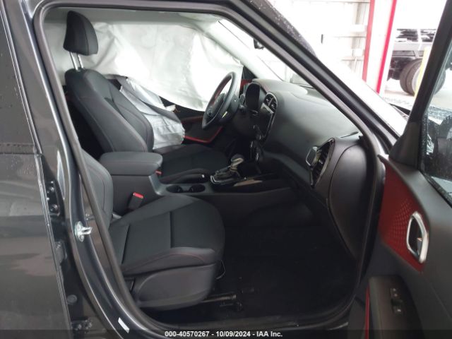 KNDJ53AU3R7921030 KIA Soul Gt-line