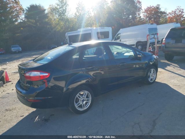 3FADP4BJ8HM158532 Ford FIESTA SE