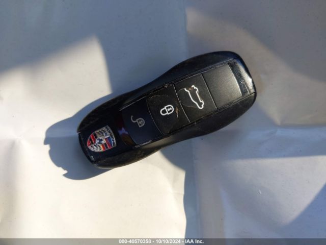 WP1AA2A20HKA82744 Porsche Cayenne Platinum Edition