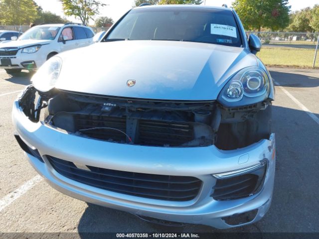 WP1AA2A20HKA82744 Porsche Cayenne Platinum Edition