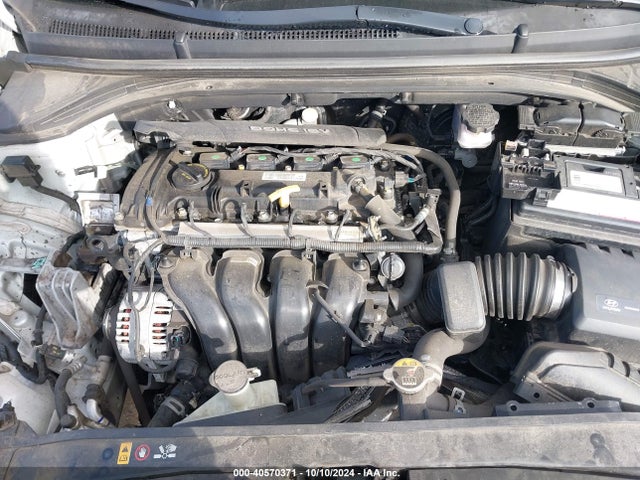 Hyundai ELANTRA SEL 2018 5NPD84LF4JH276882 Image 10