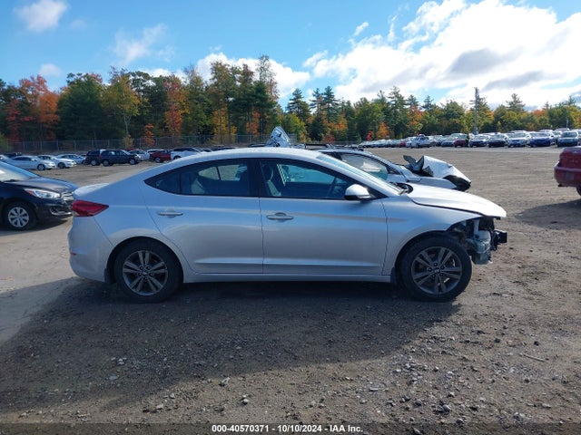 Hyundai ELANTRA SEL 2018 5NPD84LF4JH276882 Image 13