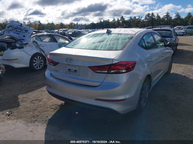 Hyundai ELANTRA SEL 2018 5NPD84LF4JH276882 Image 4