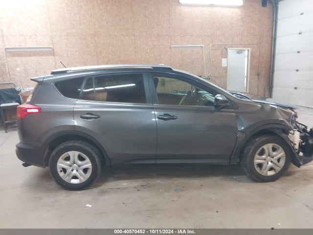 Toyota RAV4 LE 2015 JTMBFREV7FD096629 Image 13