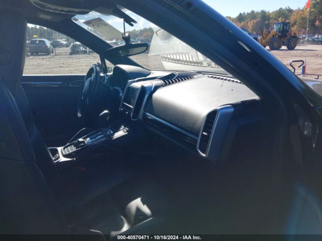 WP1AF2A20ELA49640 Porsche Cayenne Diesel