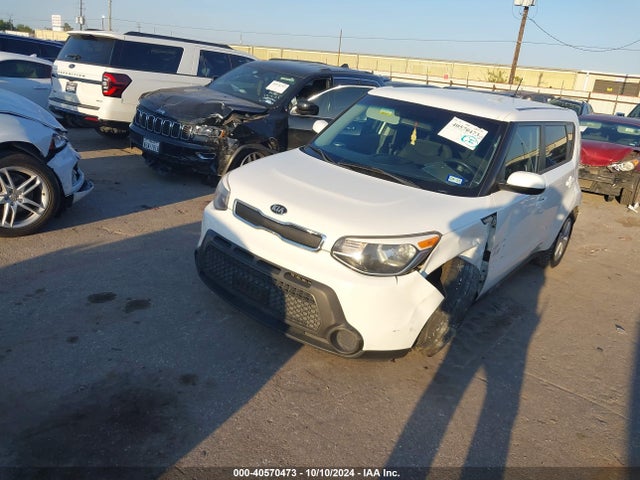 KIA Soul 2014 KNDJN2A23E7013289 Image 2