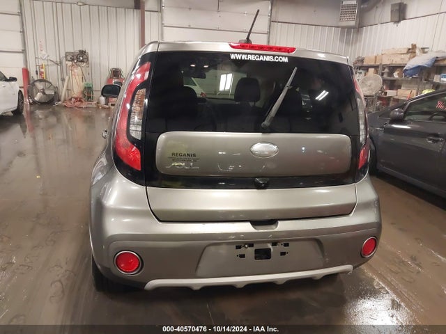 KIA SOUL + 2019 KNDJP3A55K7697171 Image 16