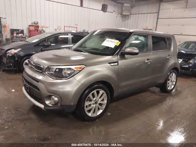 KIA SOUL + 2019 KNDJP3A55K7697171 Image 2