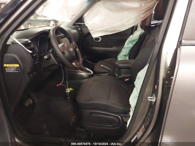 KIA SOUL + 2019 KNDJP3A55K7697171 Image 5