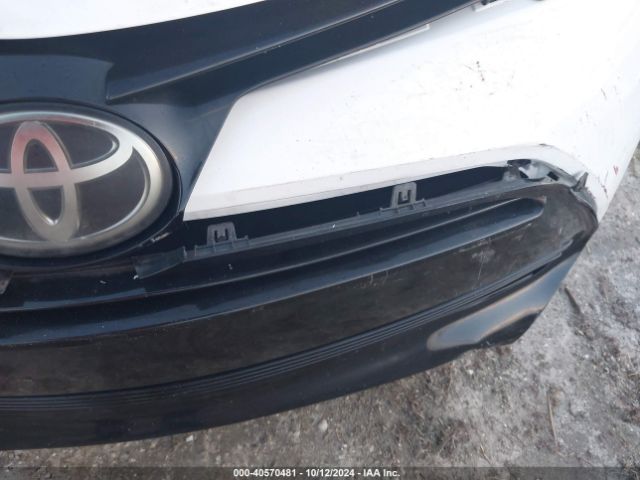 2T1BURHE3JC041201 Toyota COROLLA L
