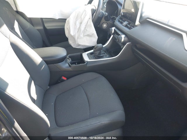 Toyota RAV4 LE 2024 2T3F1RFV1RC475522 Image 5