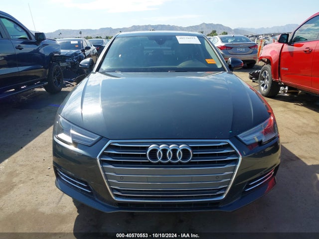Audi A4 2.0t Premium 2017 WAUGNAF41HN000889 Image 13