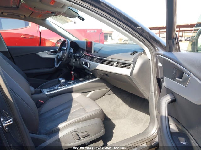 Audi A4 2.0t Premium 2017 WAUGNAF41HN000889 Image 5