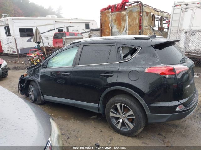 2T3RFREV8JW752315 Toyota Rav4 Adventure/xle