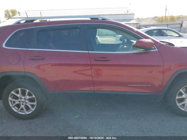 1C4PJMCS9HW556333 Jeep Cherokee Latitude 4x4
