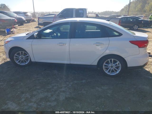1FADP3F23GL239113 Ford FOCUS SE
