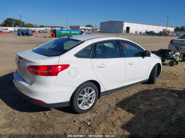 1FADP3F23GL239113 Ford FOCUS SE