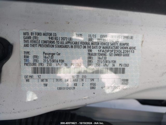 1FADP3F23GL239113 Ford FOCUS SE