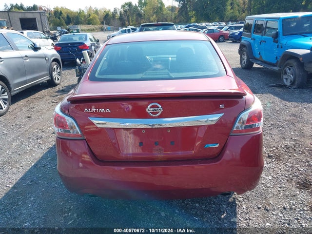 Nissan Altima 2.5 S 2014 1N4AL3AP9EN248983 Image 16