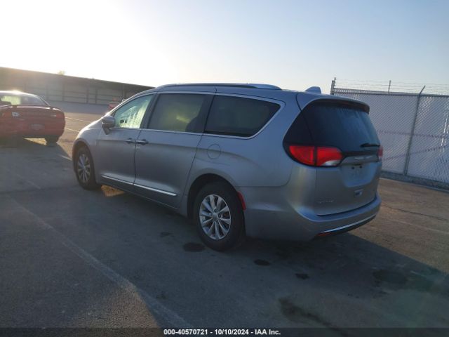 2C4RC1BG3KR652182 Chrysler Pacifica Touring L