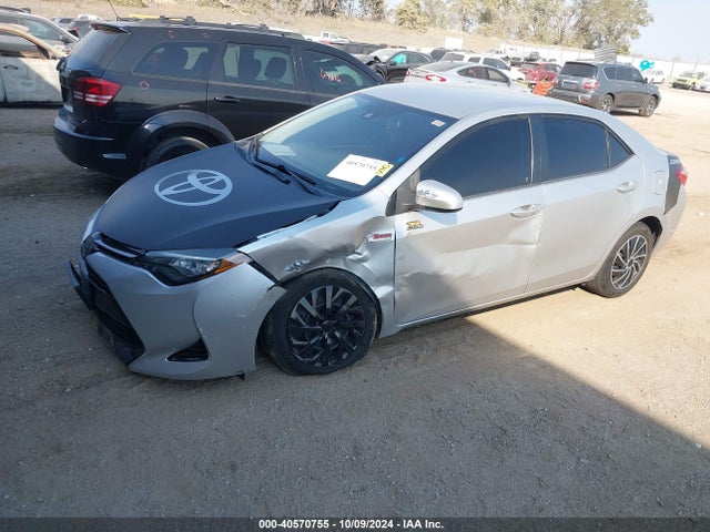 Toyota COROLLA LE 2017 5YFBURHE3HP589371 Image 2