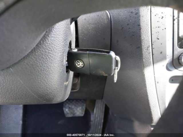 3VWD17AJ9EM210659 Volkswagen Jetta 1.8t Se