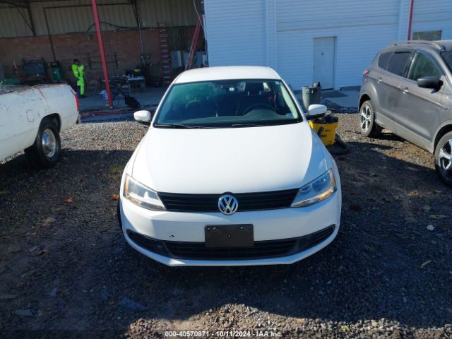 3VWD17AJ9EM210659 Volkswagen Jetta 1.8t Se