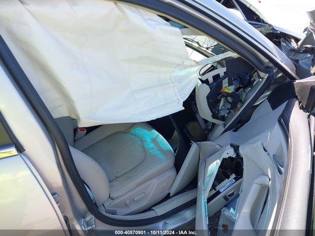2008 CADILLAC CTS 1G6DM577X80124667 Photo 4