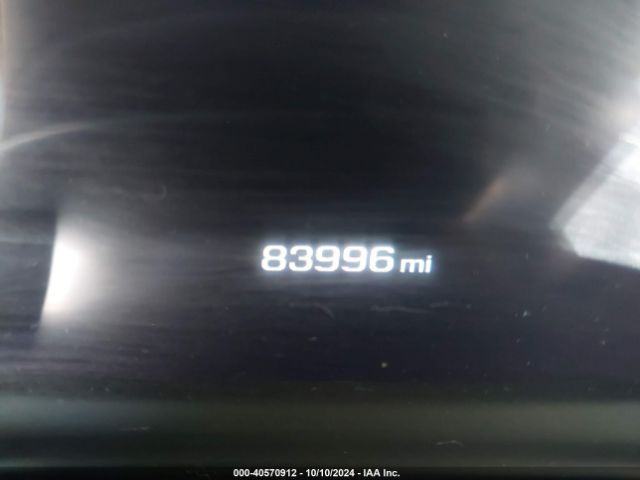 1GNSCCKJ1KR256290 Chevrolet Tahoe Premier