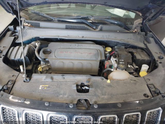 3C4NJDCB7JT135956 Jeep Compass Limited 4x4